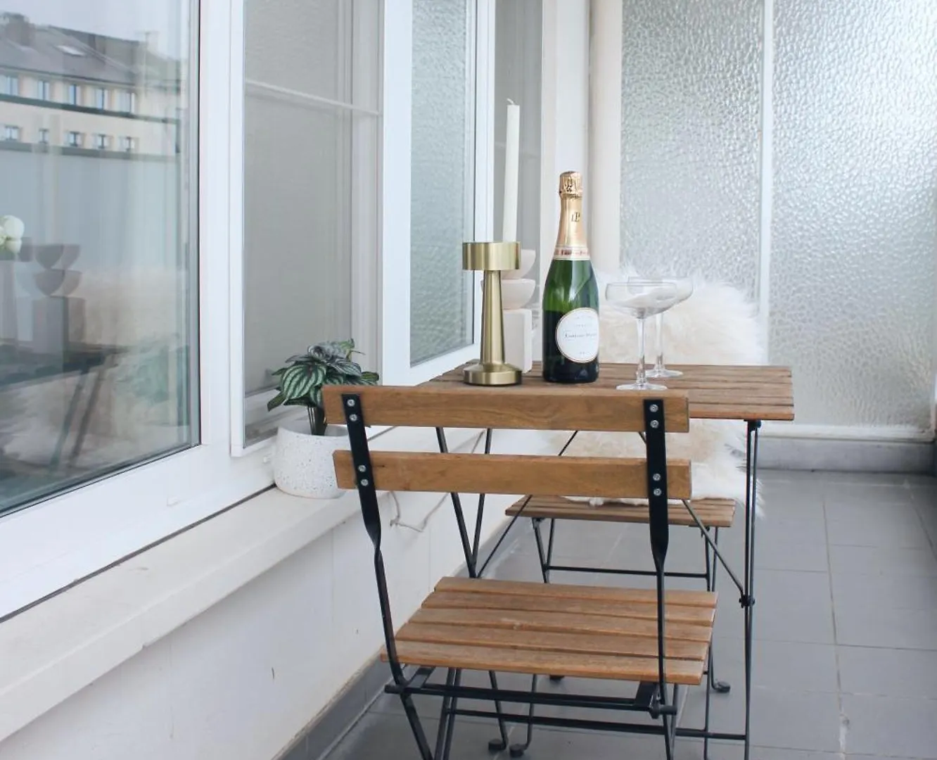Sunny Apartment + Free Parking Antwerp