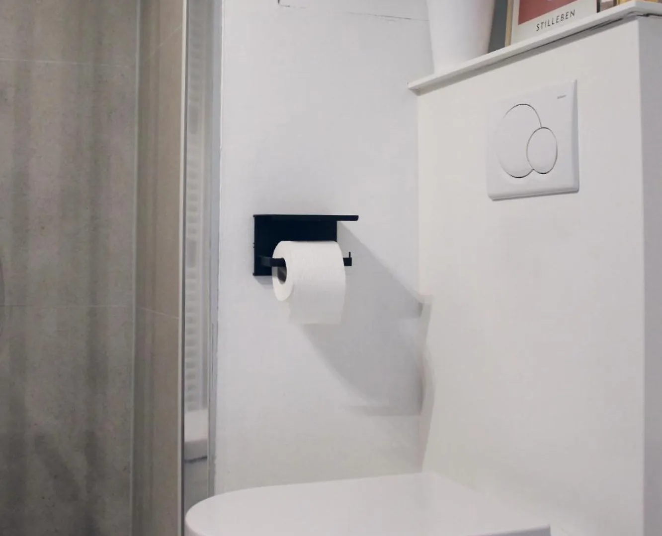 Sunny Apartment + Free Parking Antwerp 0*,  Belgium