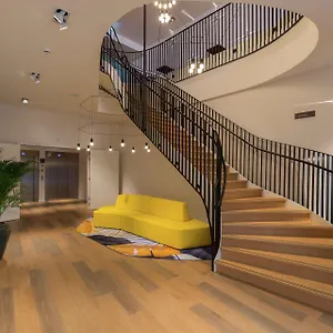 Отель Hampton By Hilton Station, Антверпен