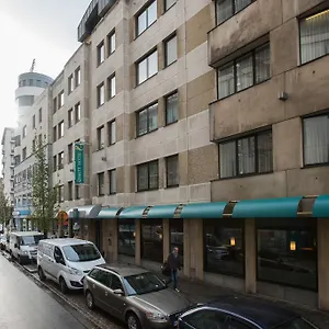 4* Otel Opera Centrum